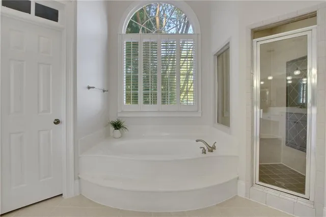 $825,000 | 926 Kinghorn Drive Northwest, Kennesaw, GA 30152