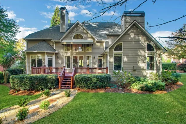 $825,000 | 926 Kinghorn Drive Northwest, Kennesaw, GA 30152