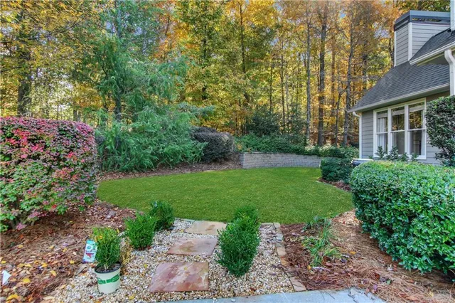 $825,000 | 926 Kinghorn Drive Northwest, Kennesaw, GA 30152