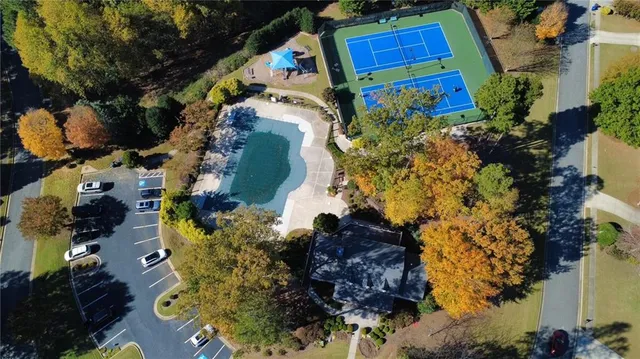 $825,000 | 926 Kinghorn Drive Northwest, Kennesaw, GA 30152