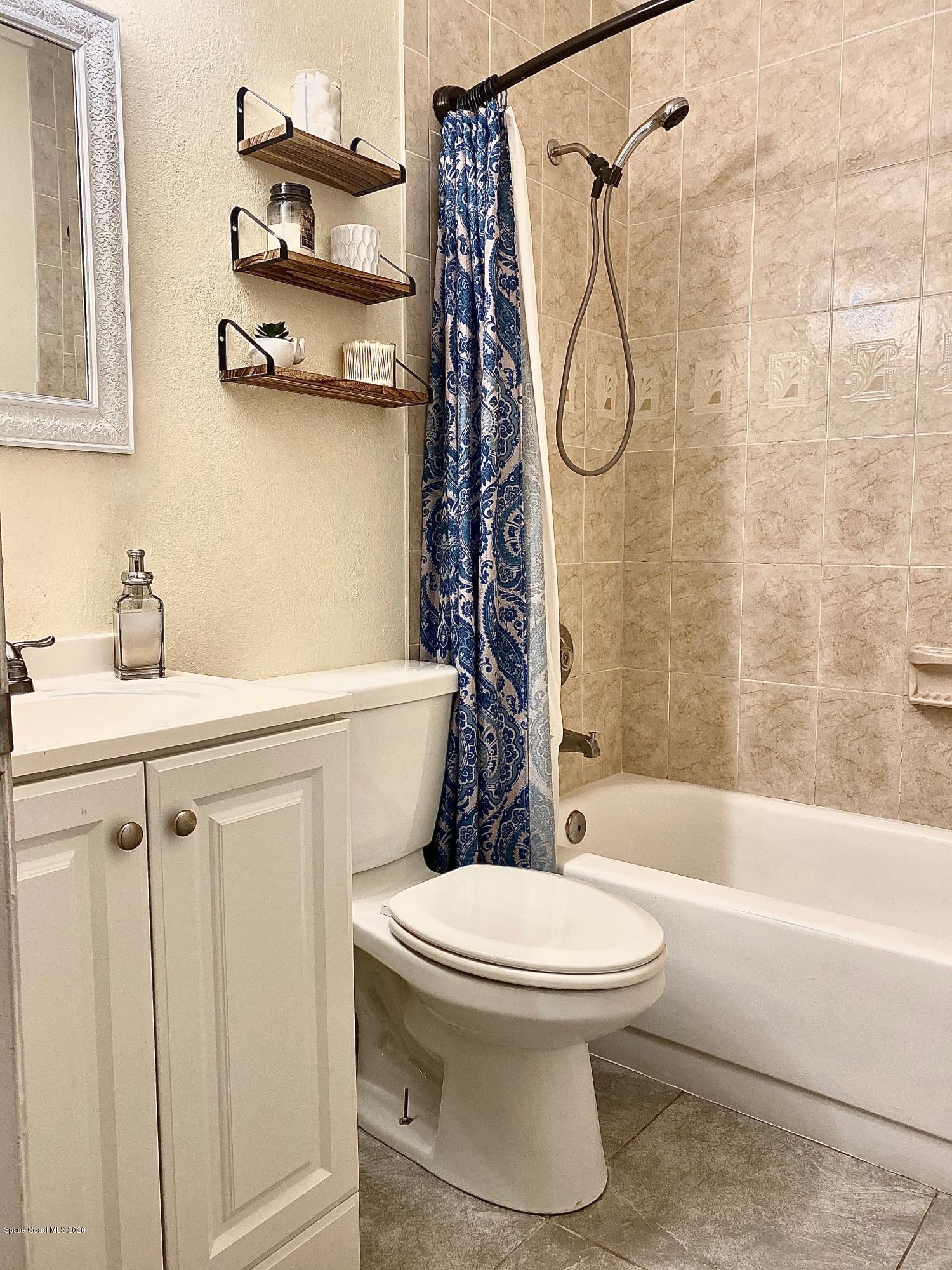 1051 Commerce Road Southeast Palm Bay, FL 32909 - Photo 20 of 40 a23