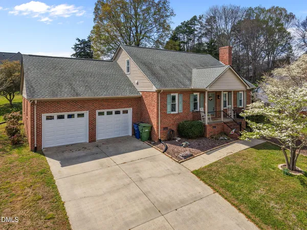 $350,000 | 418 Wildwood Lane, Graham, NC 27253