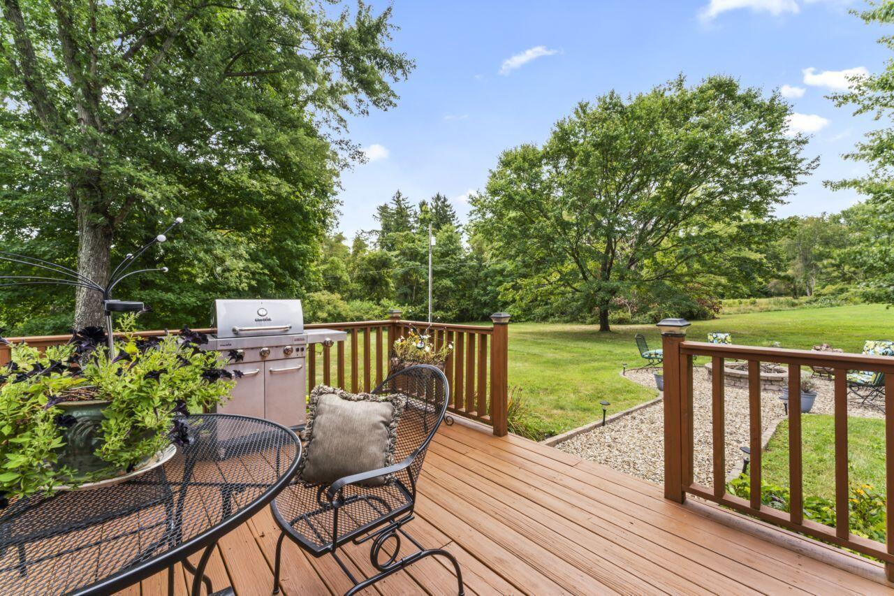 1550 Swans Road Northeast Newark, OH 43055 - Photo 9 of 65 Deck