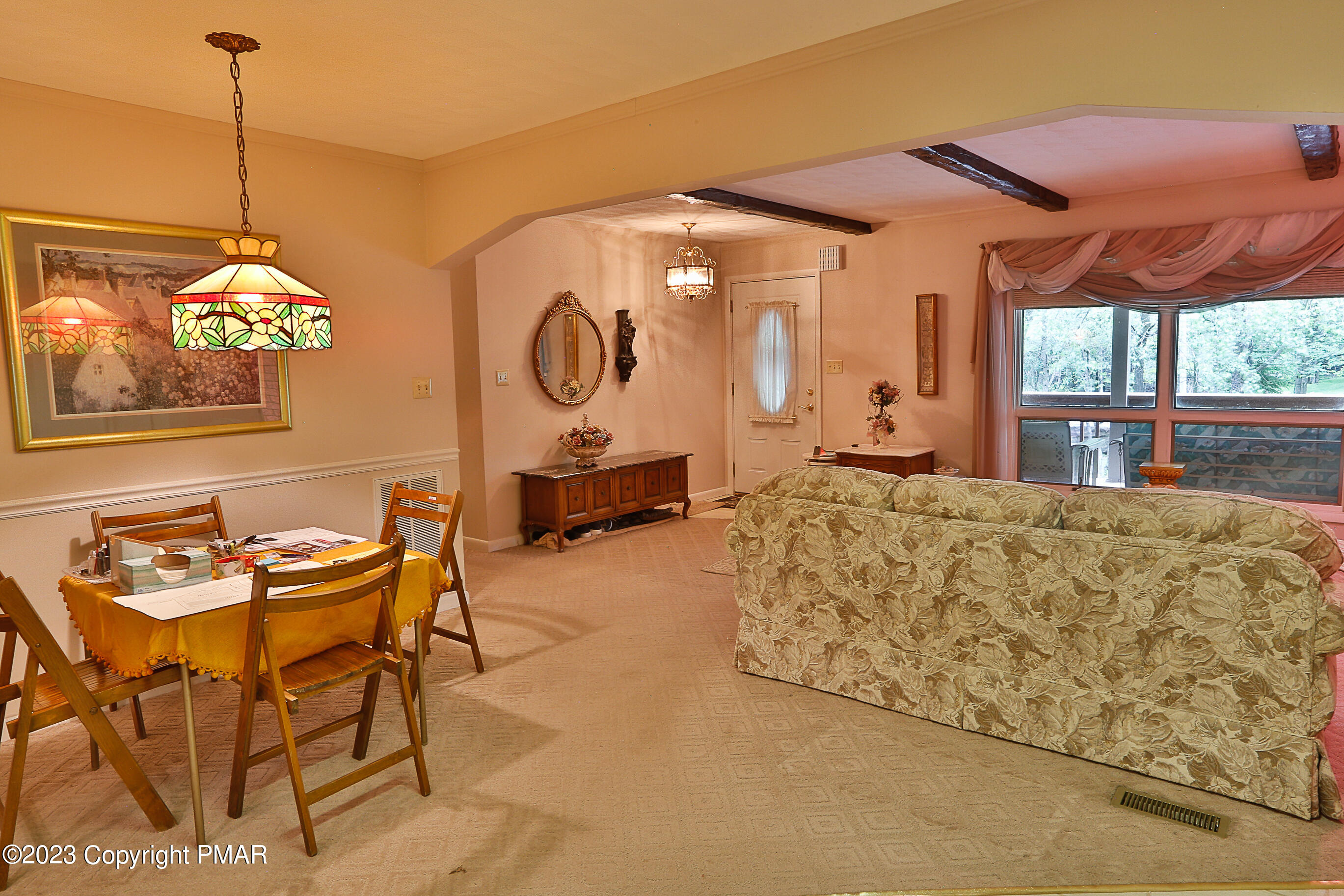 210 Fern Ridge Road Blakeslee, PA 18610 - Photo 27 of 54 Dining area