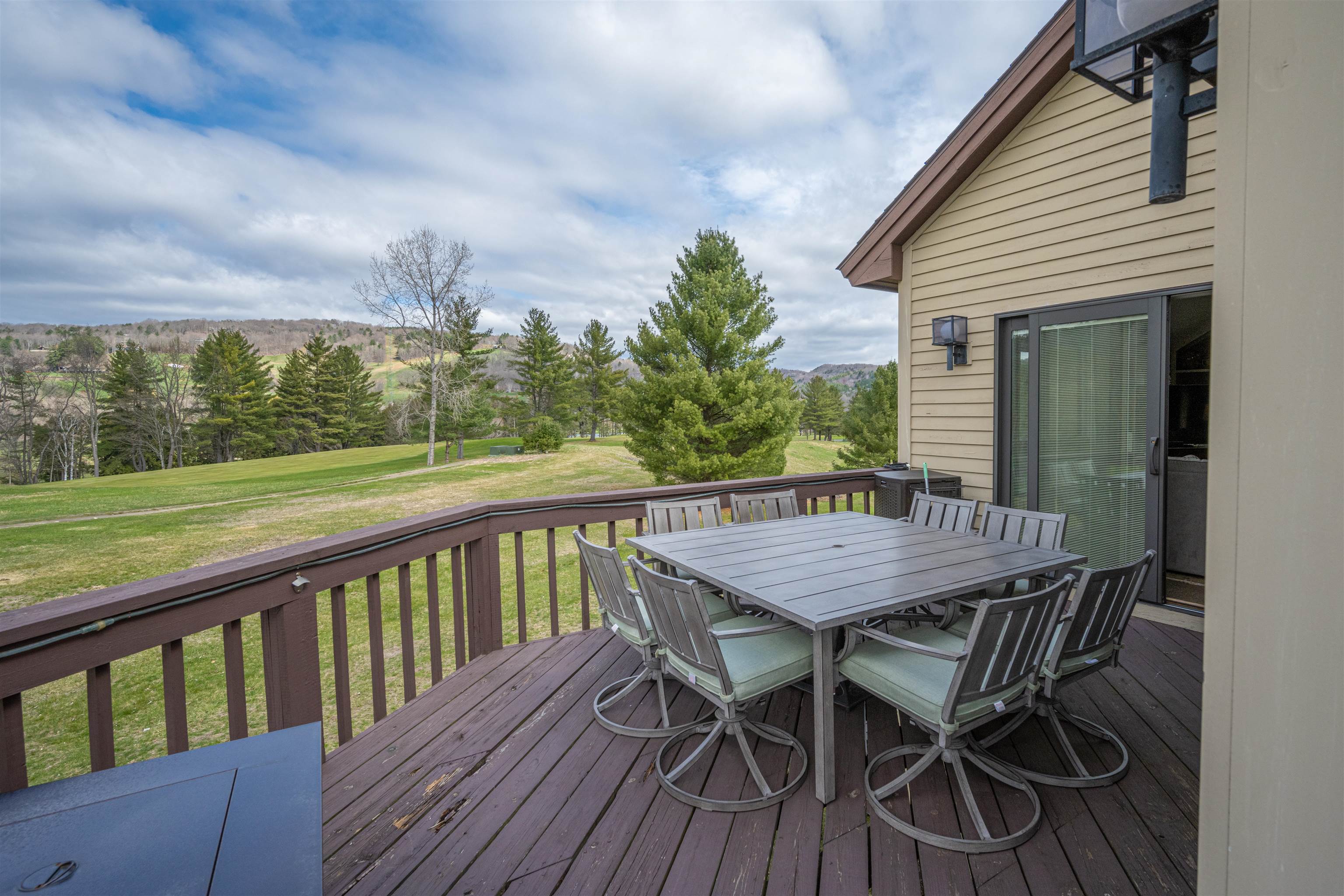 805 Murphys Road, Unit 3B Hartford, VT 05059 - Photo 4 of 29 Gallery Image 4