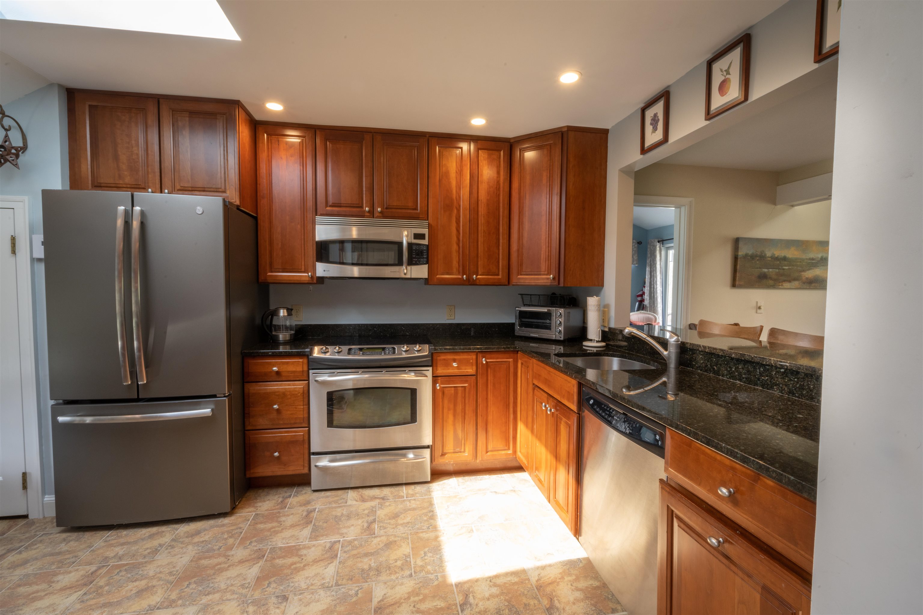 805 Murphys Road, Unit 3B Hartford, VT 05059 - Photo 7 of 29 Gallery Image 7