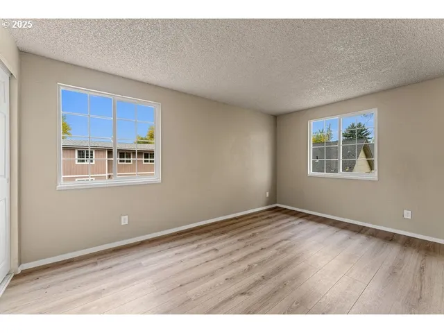 $225,000 | 1215 West Main Street, Medford, OR 97501