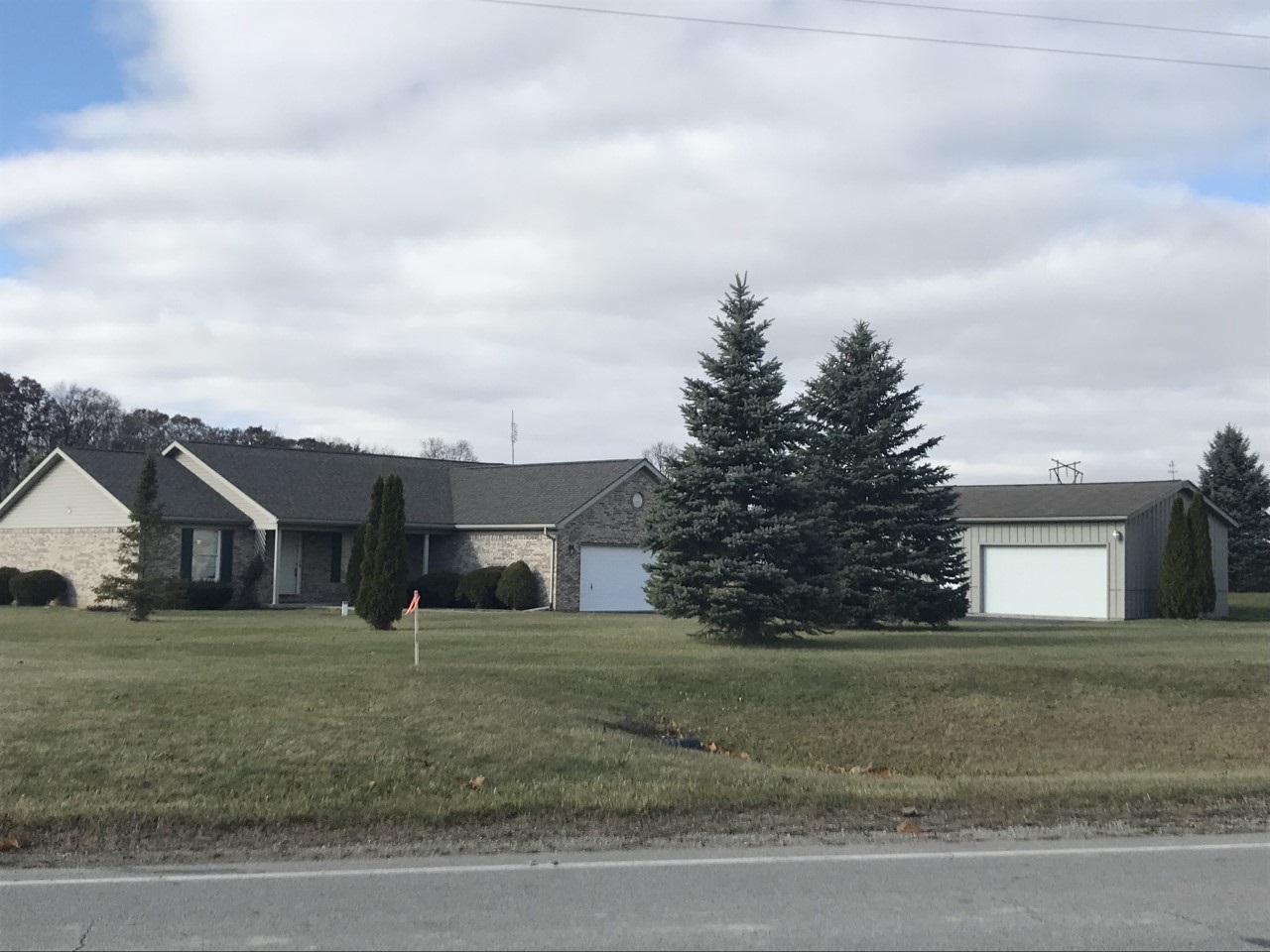 1200 North Etna Road Huntington, IN 46750 - Photo 1 of 15 Gallery Image 1