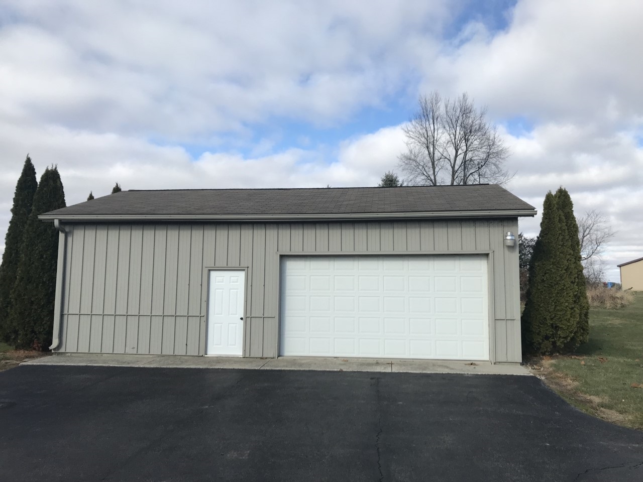 1200 North Etna Road Huntington, IN 46750 - Photo 3 of 15 Gallery Image 3