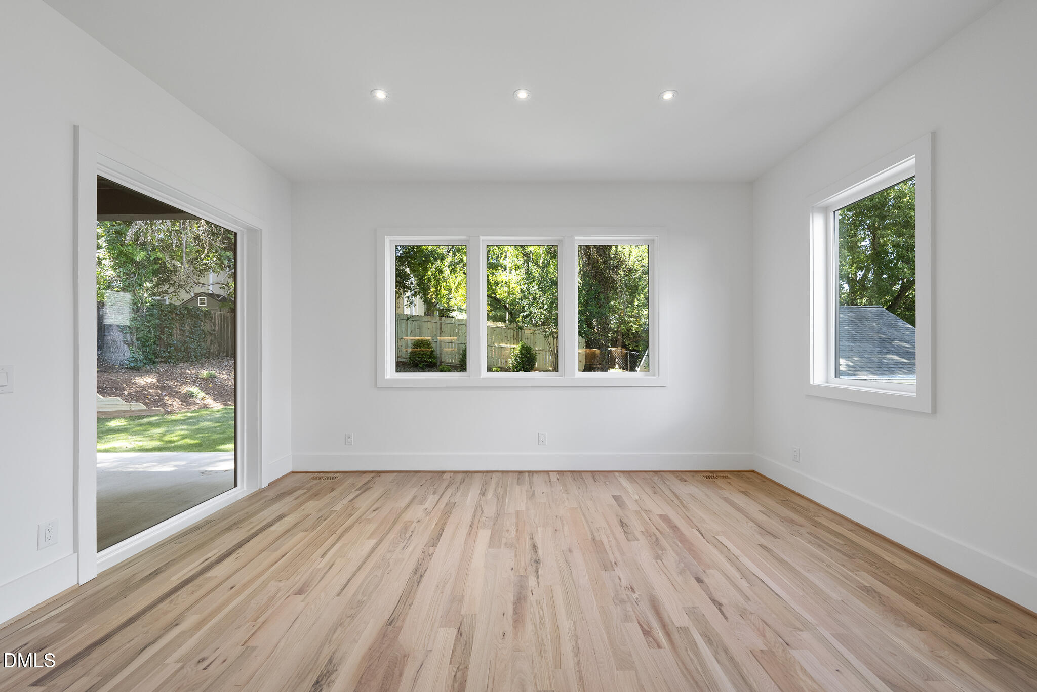 1009 Parker Street Raleigh, NC 27607 - Photo 26 of 66 DSC06191