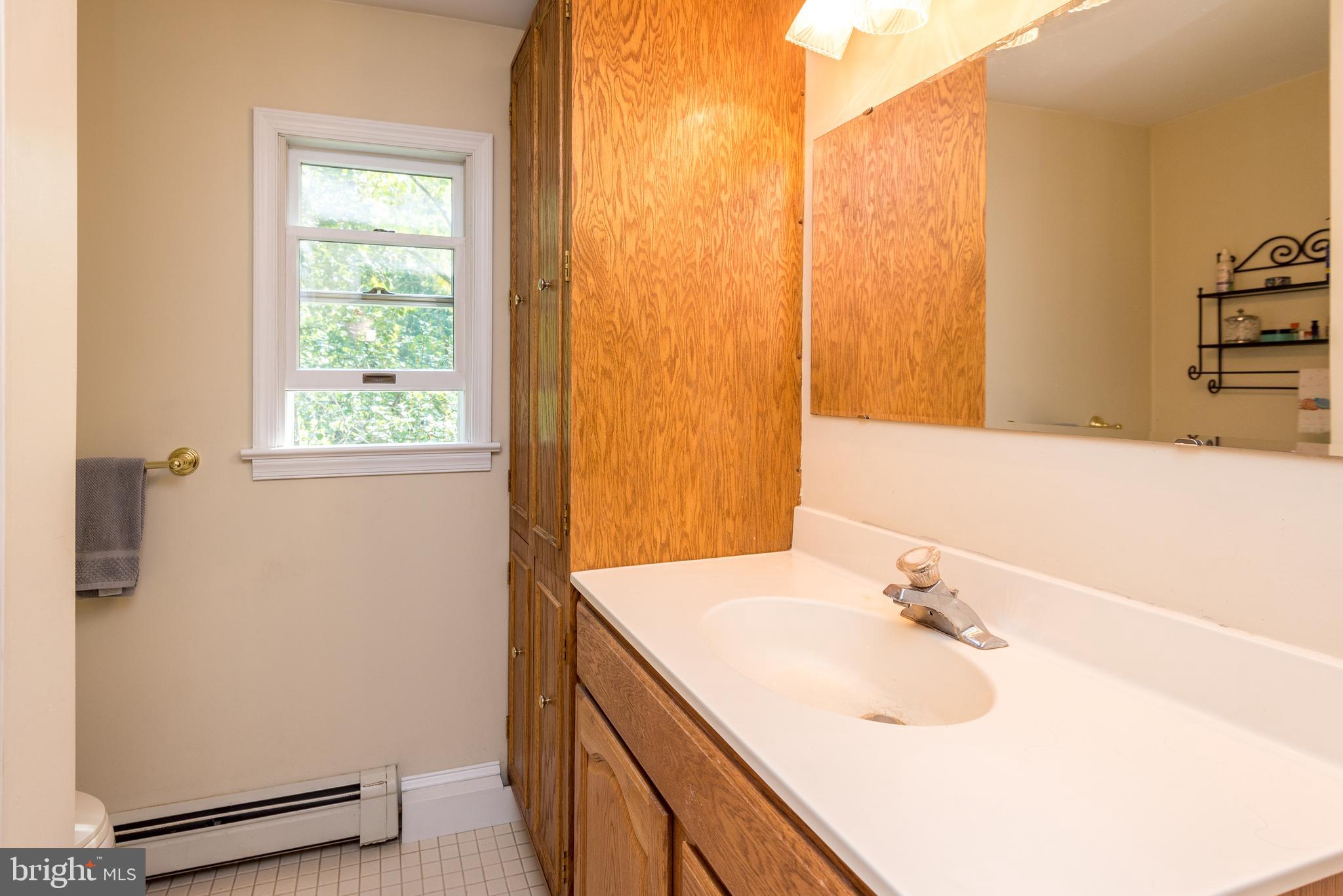 7340 Ferry Road New Hope, PA 18938 - Photo 19 of 31 Upper Level Full Bath