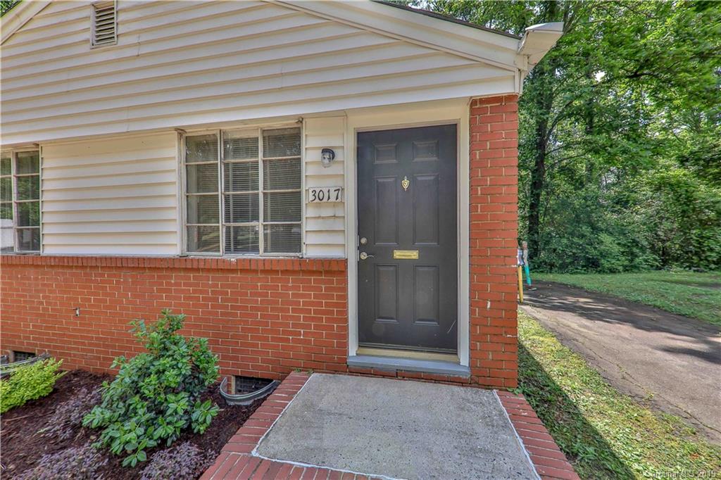 3017 Minnesota Road Charlotte, NC 28208 - Photo 3 of 13 Gallery Image 3
