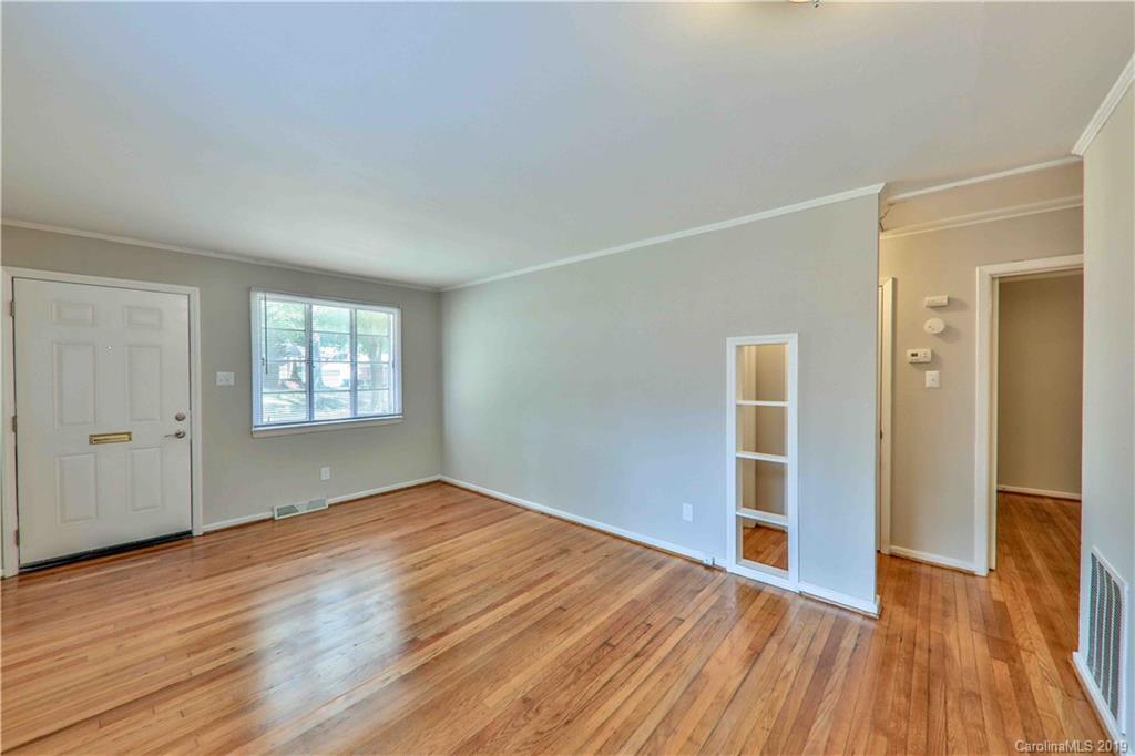 3017 Minnesota Road Charlotte, NC 28208 - Photo 5 of 13 Gallery Image 5