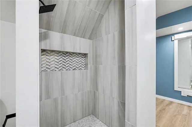 $394,900 | 12414 Valley Brook Drive, Grandview, MO 64030