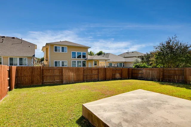 $2,975 | 11913 Natures Bend, Austin, TX 78753