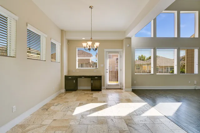 $2,975 | 11913 Natures Bend, Austin, TX 78753