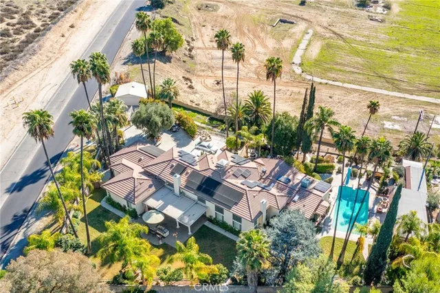 $840,000 | 1981 Park Hemet Ca, Hemet, CA 92544