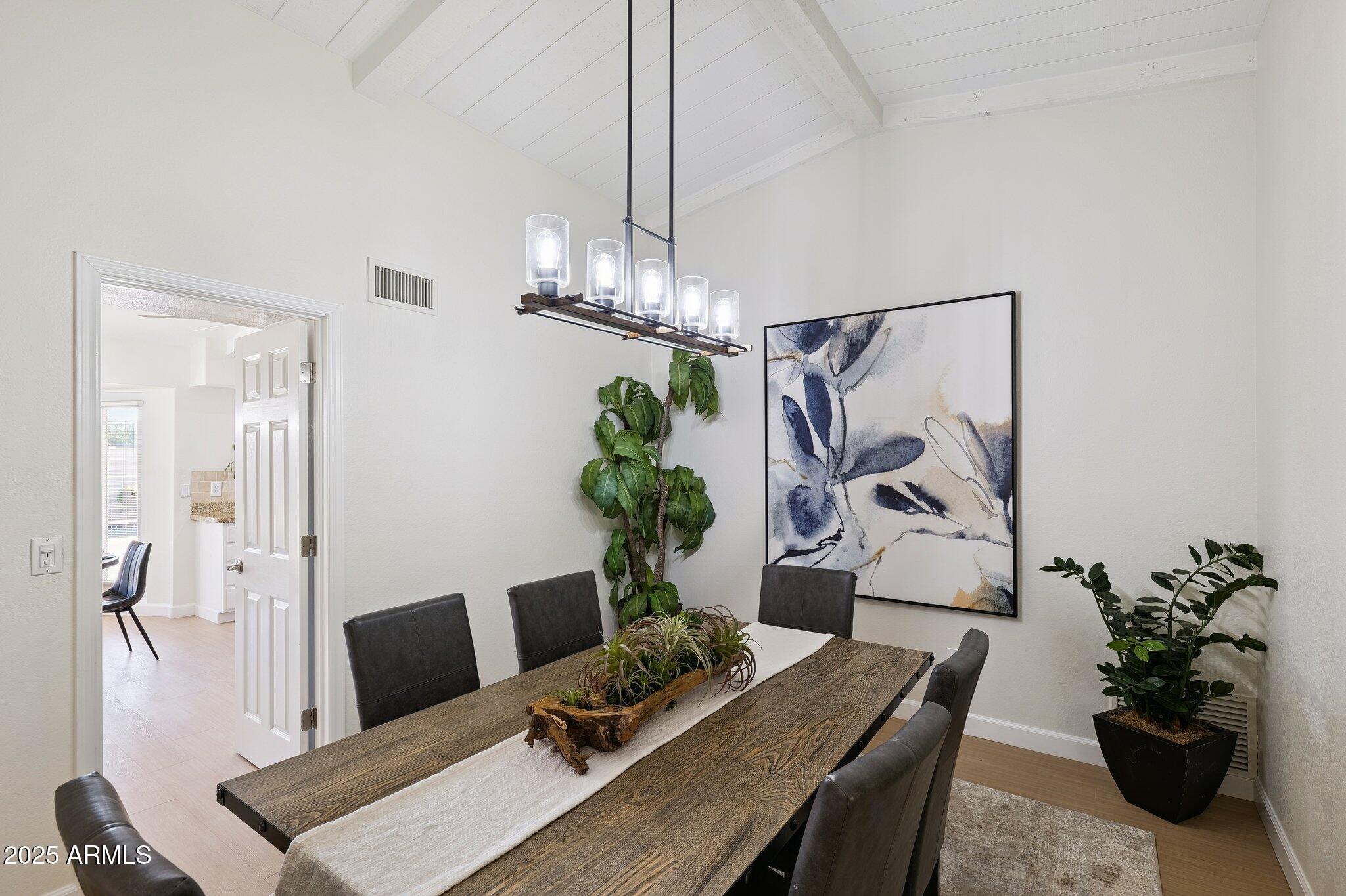 15 East Kathleen Road Phoenix, AZ 85022 - Photo 16 of 40 a view of a workspace with furniture