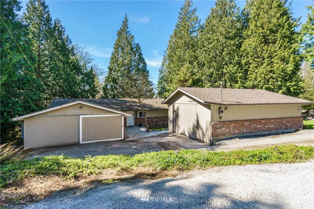 17398 Allen Road Bow, WA 98232 - Photo 1 of 22 Gallery Image 1
