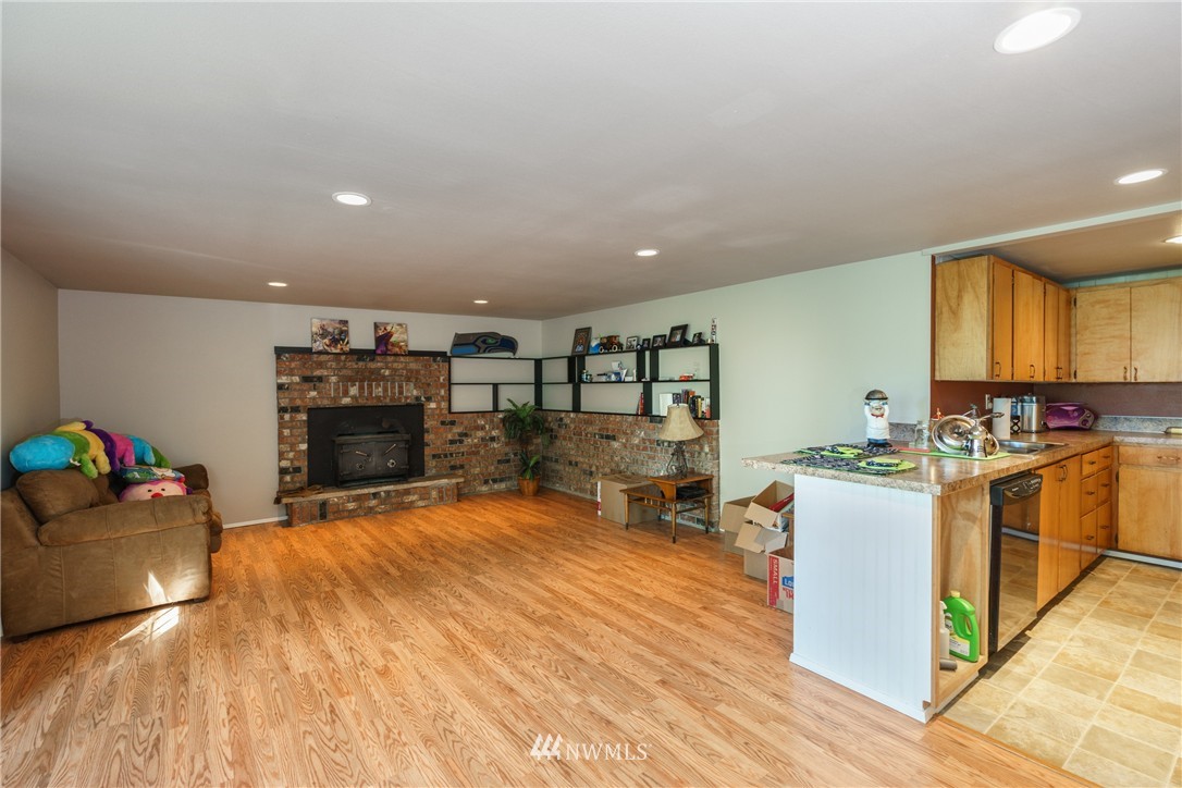 17398 Allen Road Bow, WA 98232 - Photo 7 of 22 Gallery Image 7