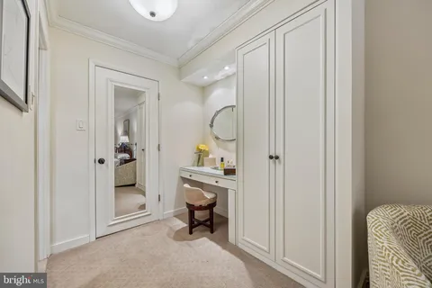 a view of an empty walk in closet