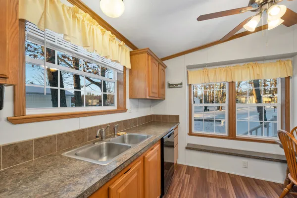 $289,000 | 9 Slate Run, North Hampton, NH 03862