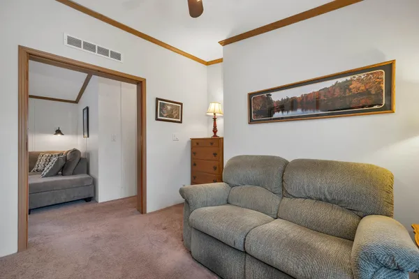 $289,000 | 9 Slate Run, North Hampton, NH 03862