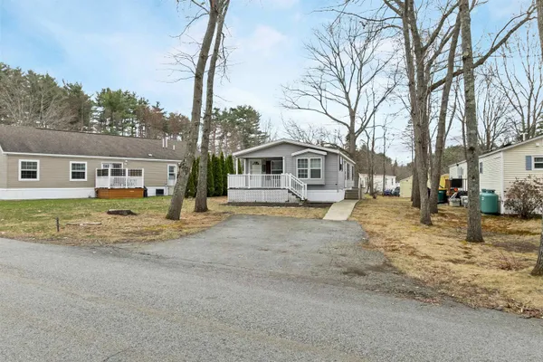 $289,000 | 9 Slate Run, North Hampton, NH 03862