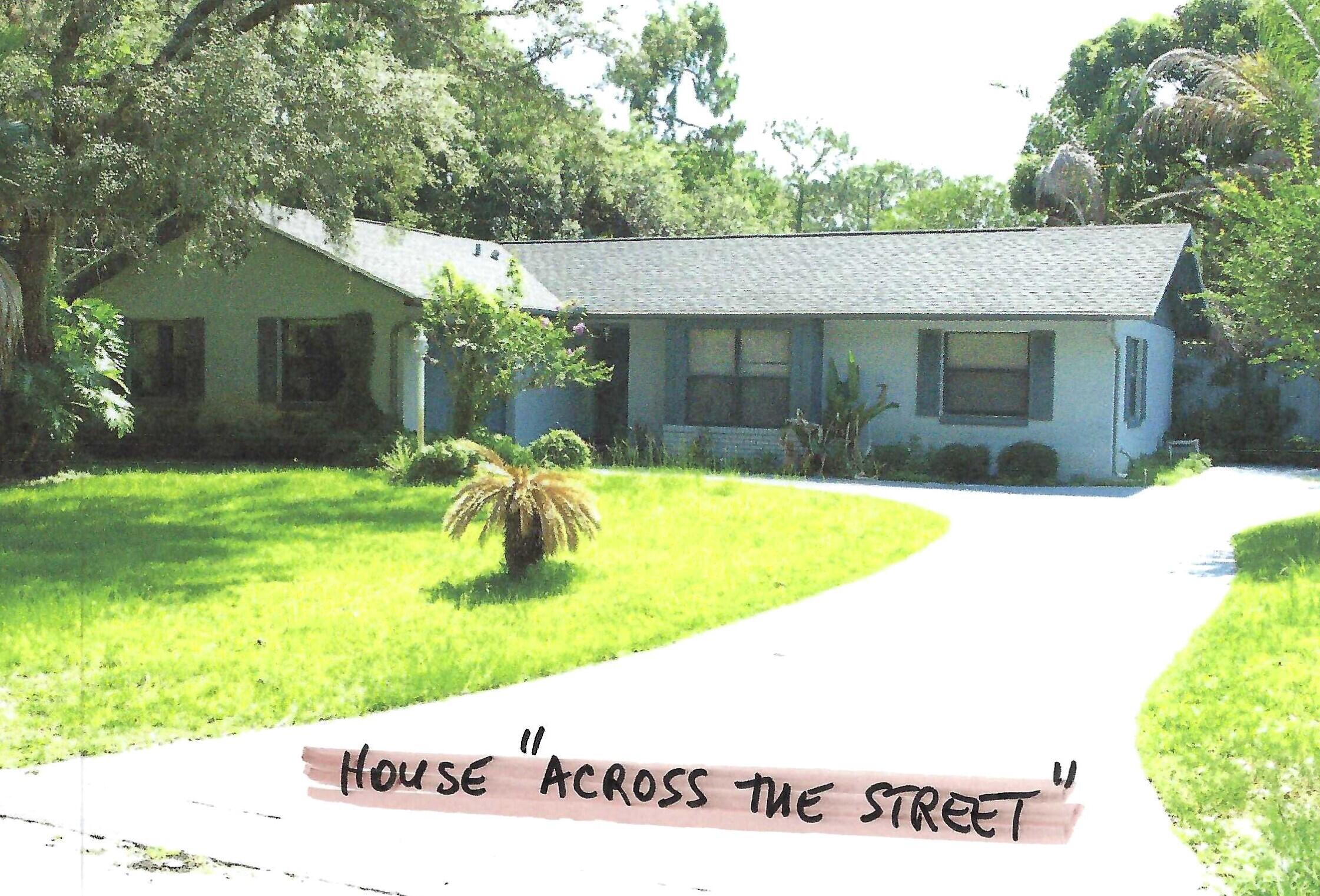 1127 Fordham Terrace Inverness, FL 34452 - Photo 4 of 14 2022-04-16_133805