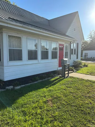 $199,000 | 207 West Race Street, Odon, IN 47562