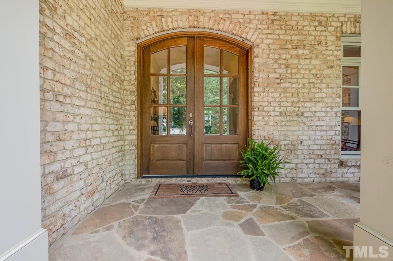 2129 Buckingham Road Raleigh, NC 27607 - Photo 4 of 52 a view of entrance