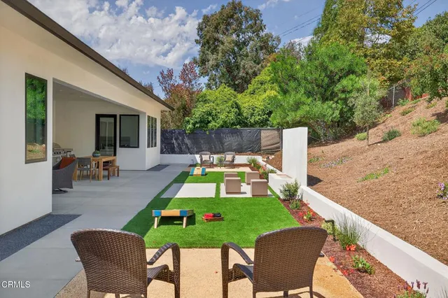 $1,950,000 | 259 Via Pasito, Ventura, CA 93003