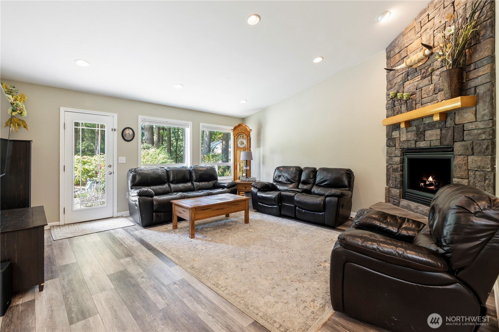 16915 Eugene Street Southwest Rochester, WA 98579 - Photo 11 of 38