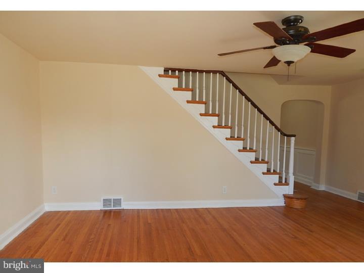 504 Shelbourne Road Havertown, PA 19083 - Photo 3 of 25