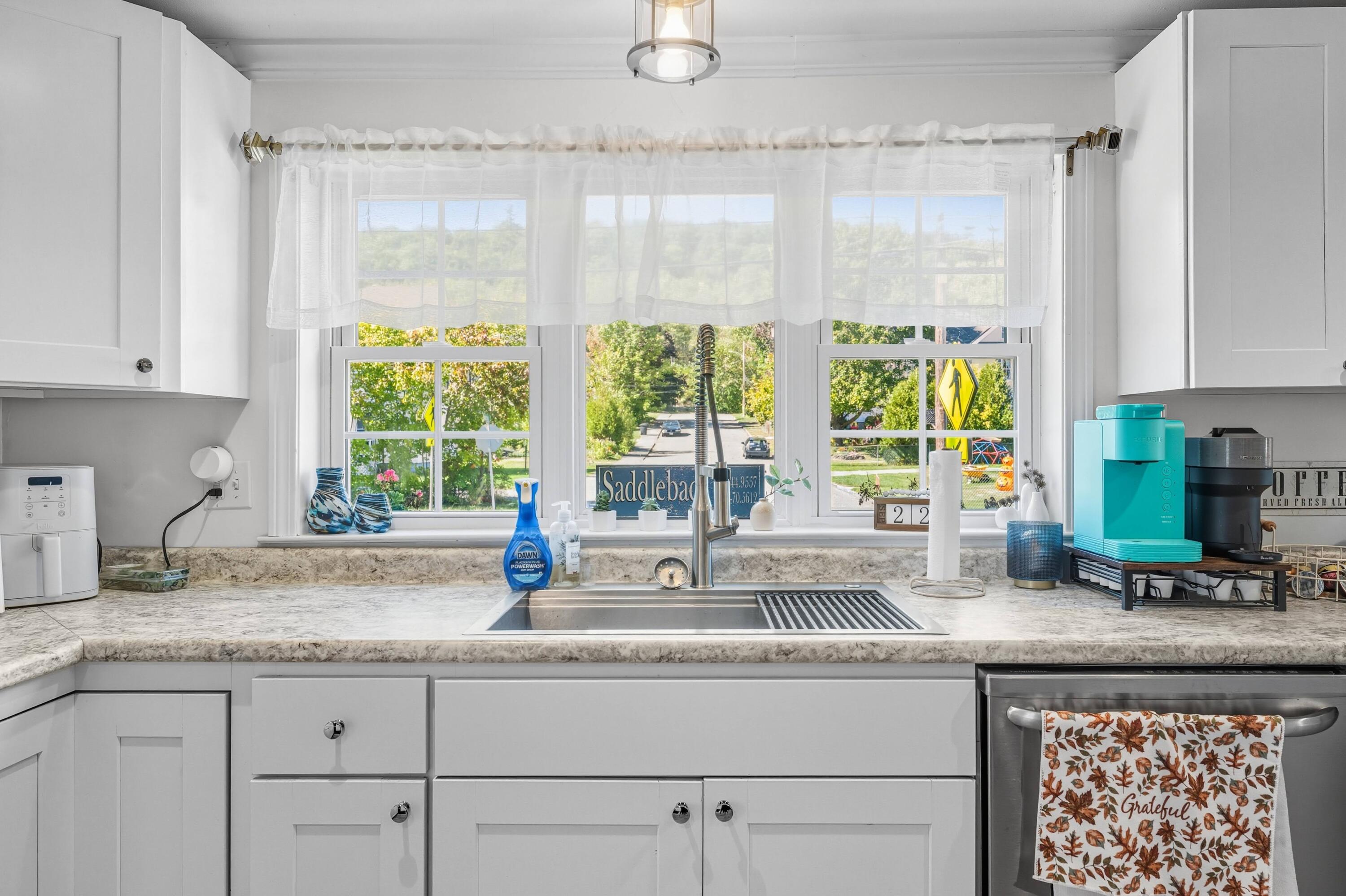 205 Sewall Street Augusta, ME 04330 - Photo 5 of 37 DSC07334