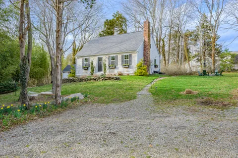 $849,000 | 4332 Main Street, Barnstable, MA 02675
