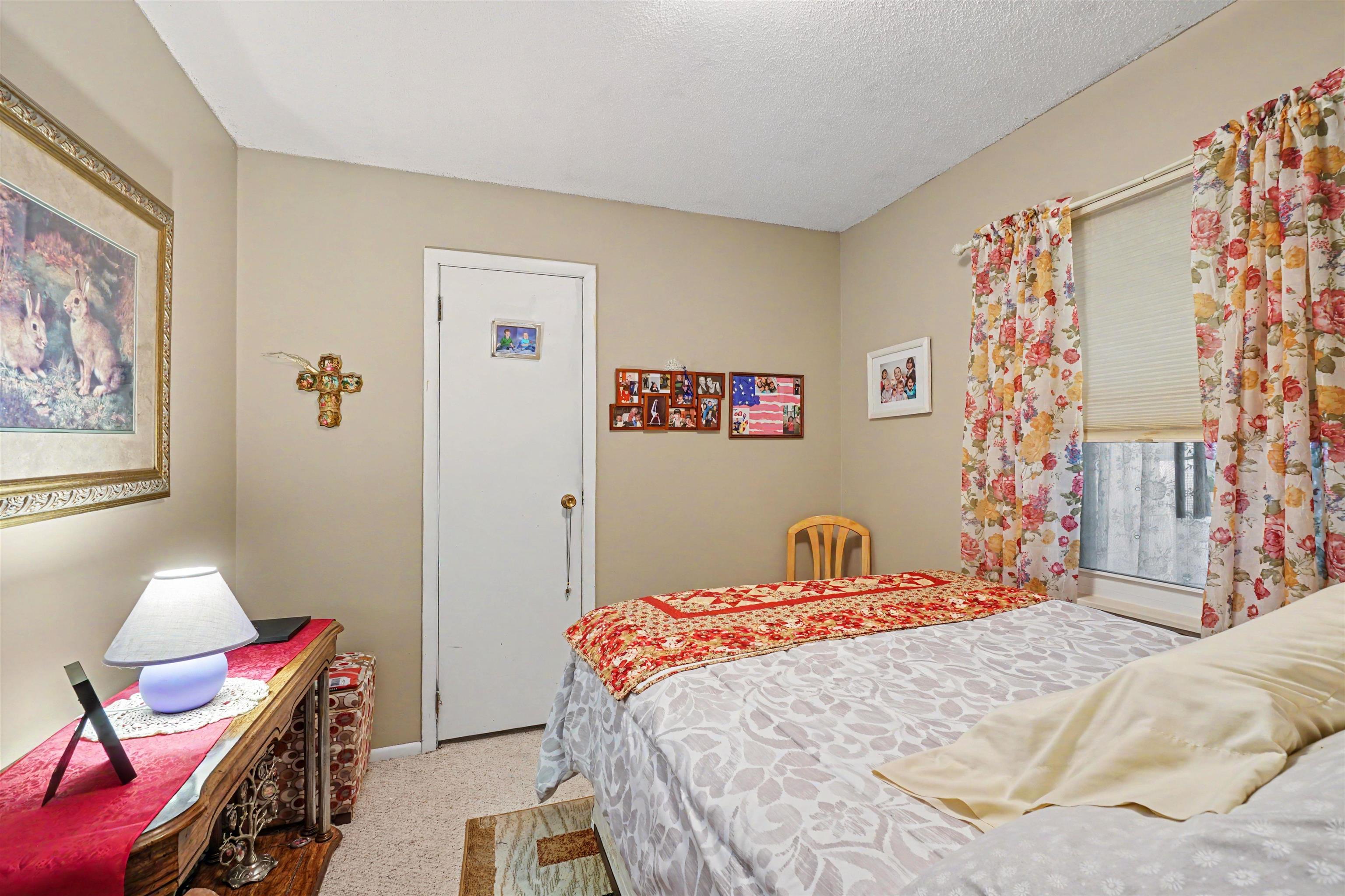 807 South Monroe Street Bay City, MI 48708 - Photo 10 of 20