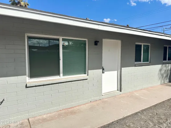 $895 | 2033 West Madison Street, Unit 1, Phoenix, AZ 85009