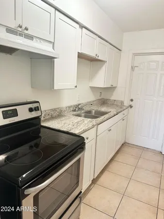 $895 | 2033 West Madison Street, Unit 1, Phoenix, AZ 85009