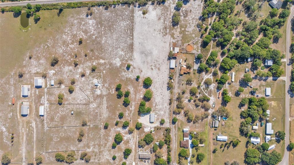 5535 Lake Buffum Road Lake Wales, FL 33859 - Photo 45 of 48 a bathroom with a shower curtain