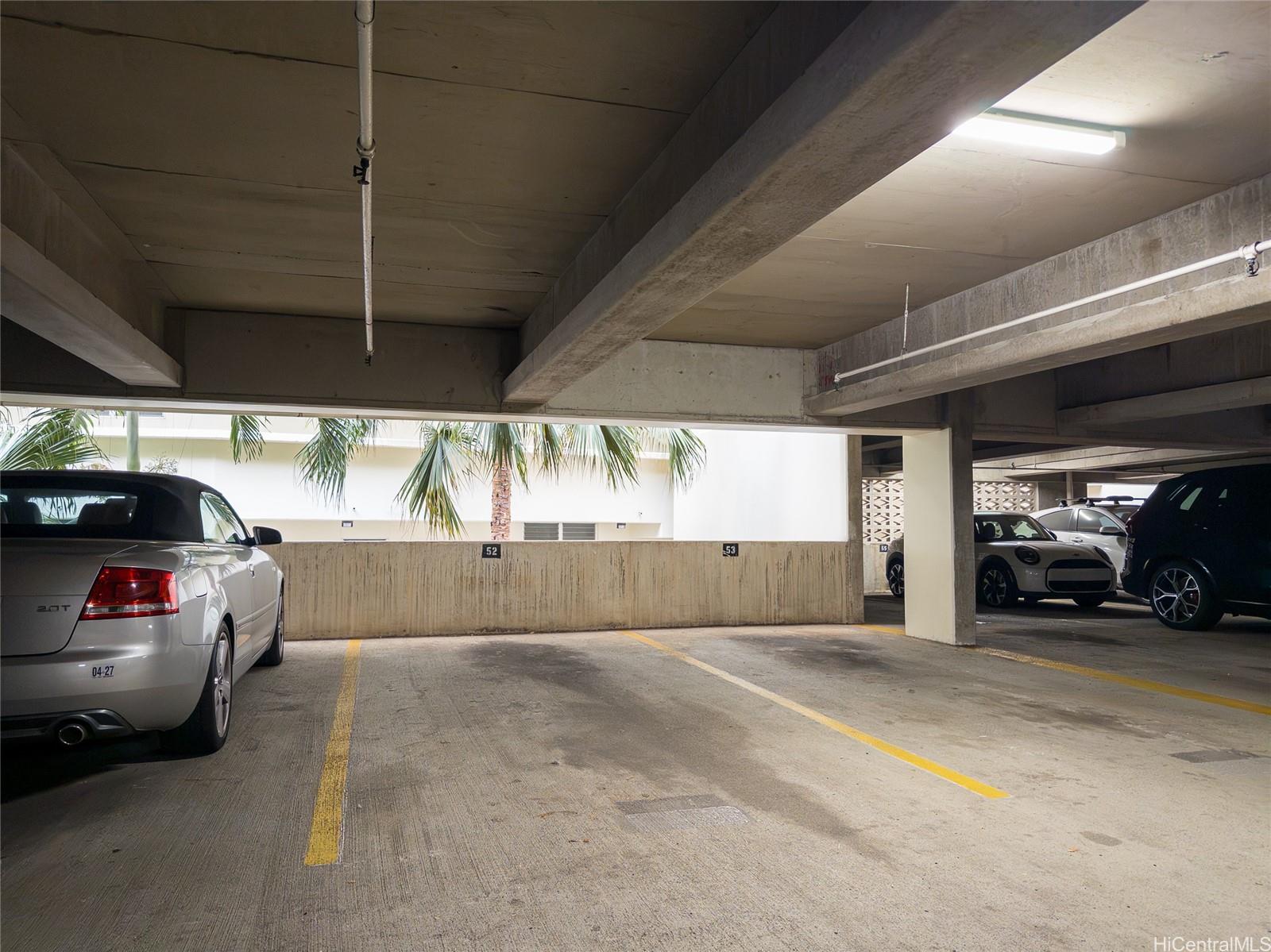 469 Ena Road, Unit 2301 Honolulu, HI 96815 - Photo 10 of 18