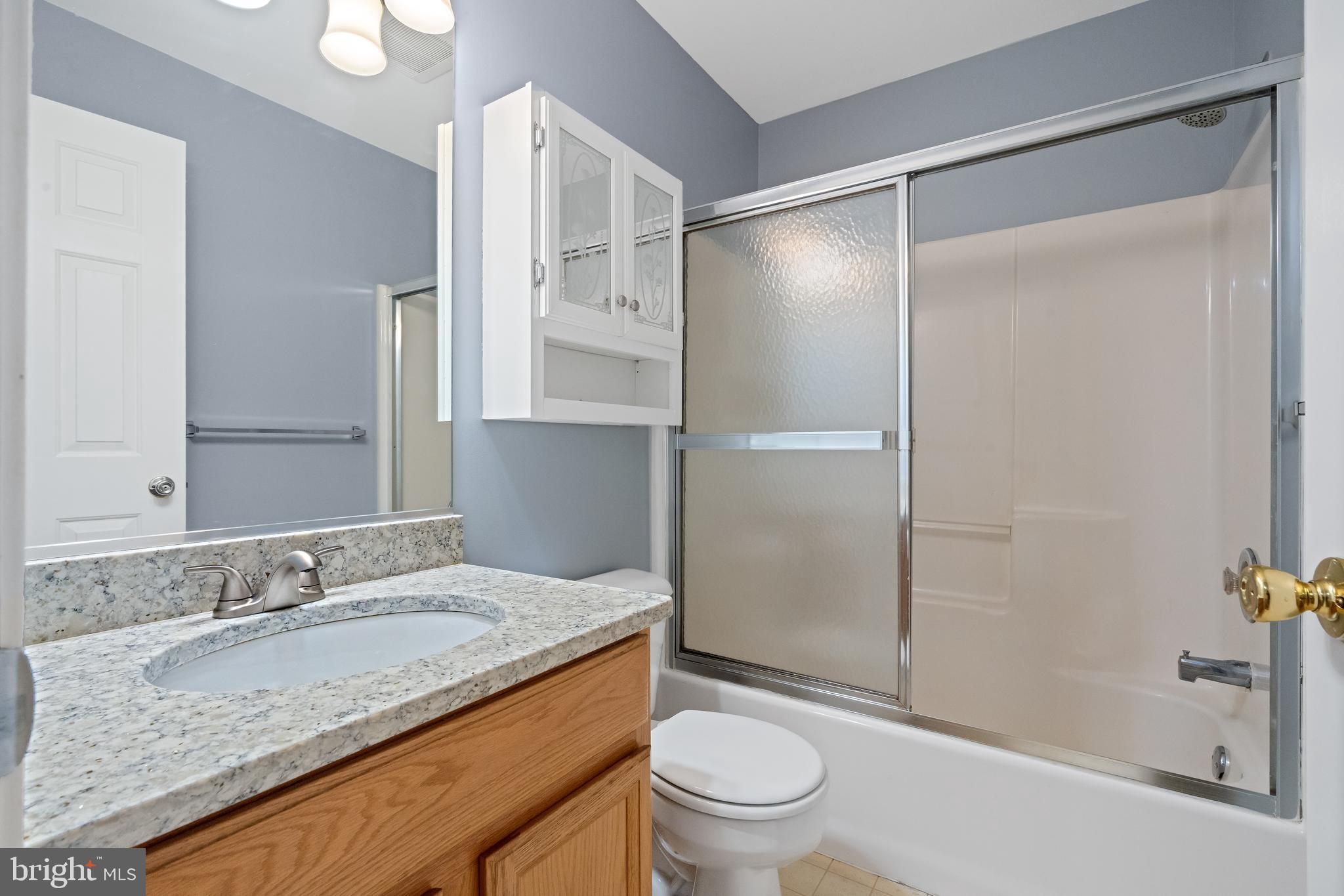 4041 Appleseed Drive Coplay, PA 18037 - Photo 35 of 54 Upstairs Full Bath