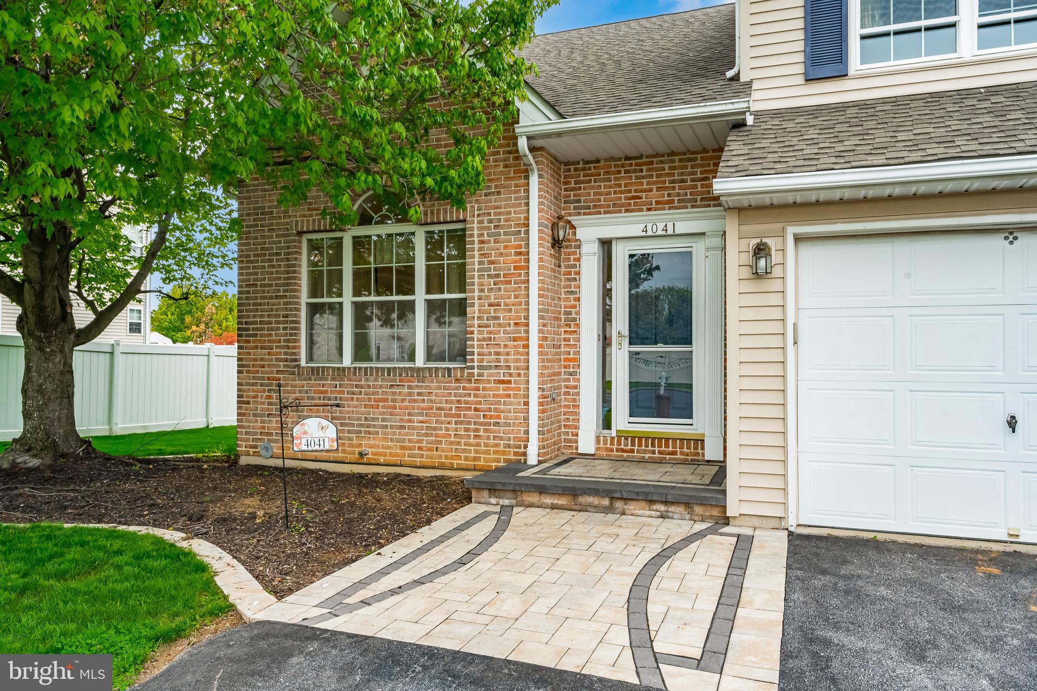 4041 Appleseed Drive Coplay, PA 18037 - Photo 5 of 54