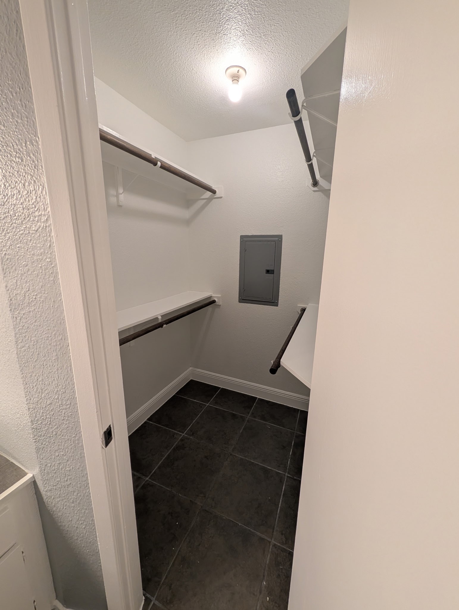 9000 Bissonnet Street, Unit 7 Houston, TX 77074 - Photo 11 of 12