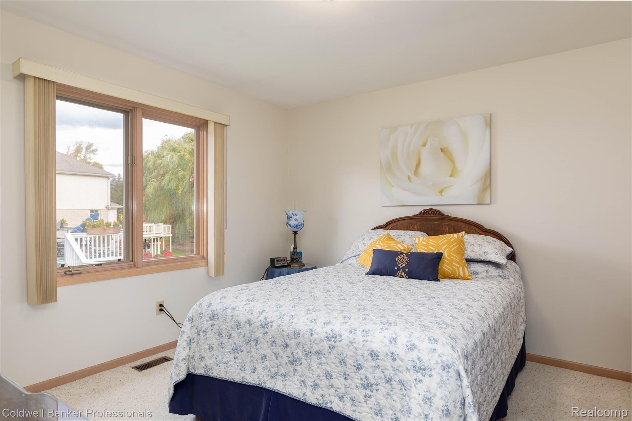 2040 Reagan Drive Rochester, MI 48309 - Photo 19 of 42 Bedroom Two
