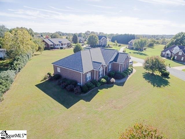 351 Labhr Court Boiling Springs, SC 29316 - Photo 3 of 35 Gallery Image 3