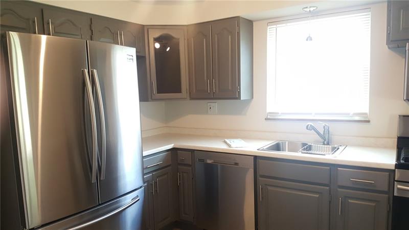 530 Meadow Road Irwin, PA 15642 - Photo 12 of 22 Gallery Image 12