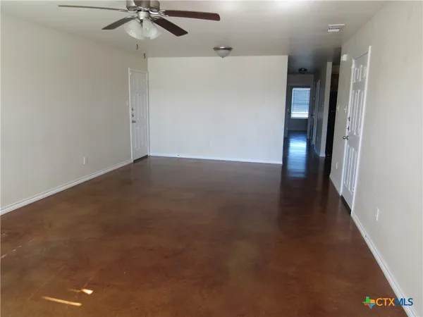 an empty room with a empty space