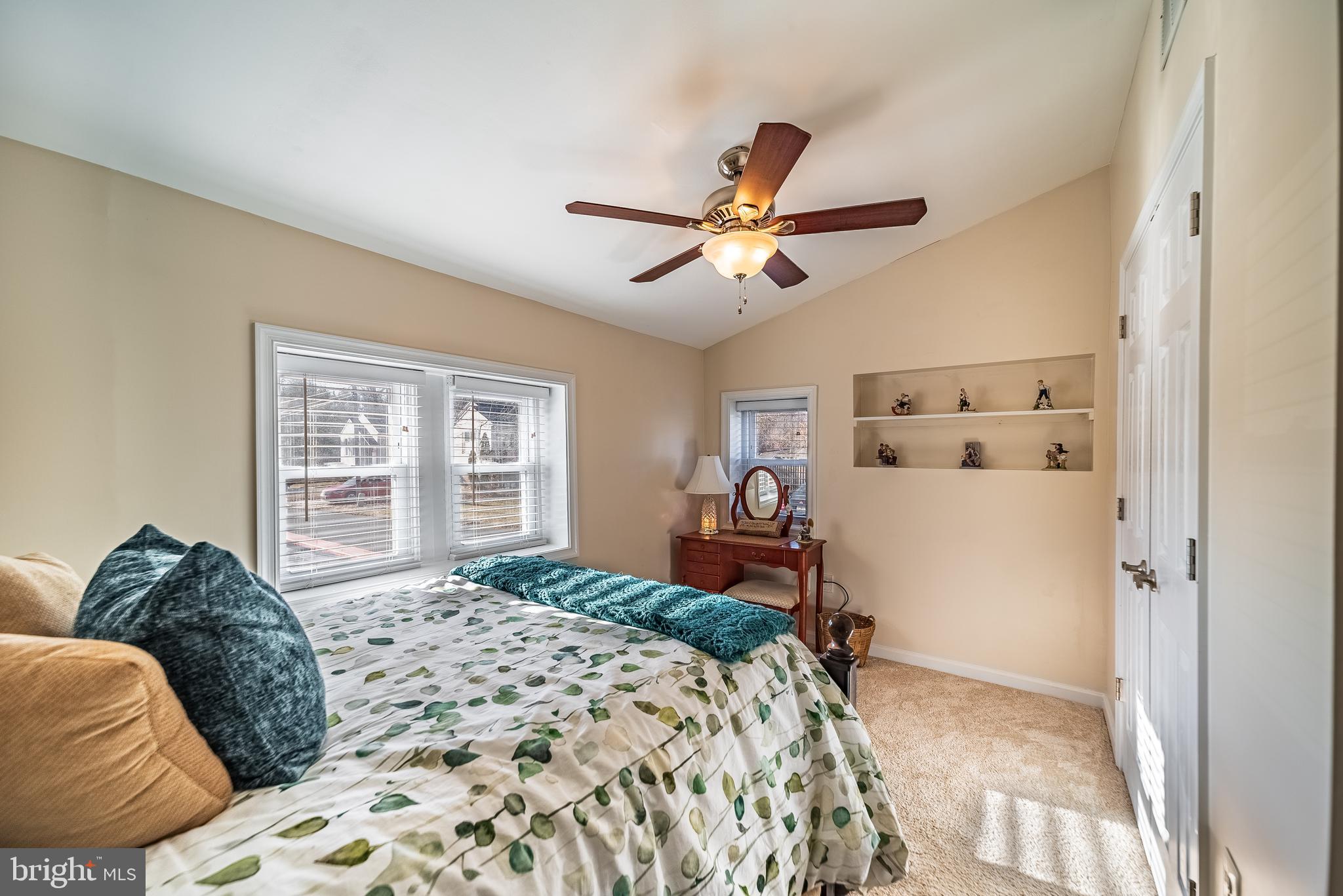 719 Powhatan Beach Road Pasadena, MD 21122 - Photo 11 of 31 Gallery Image 11