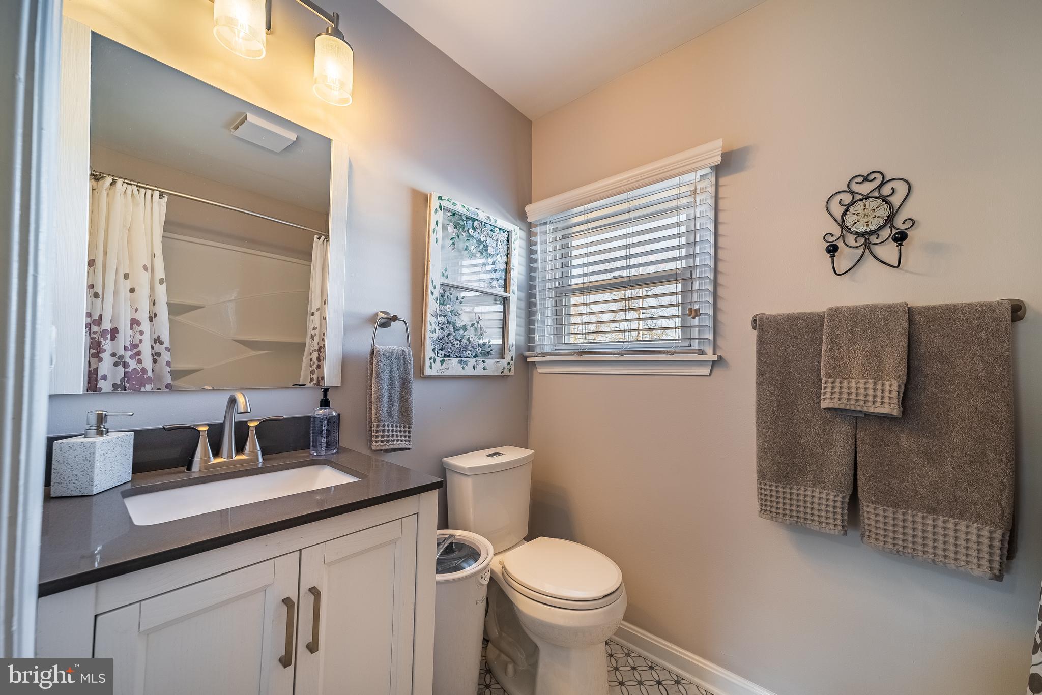 719 Powhatan Beach Road Pasadena, MD 21122 - Photo 16 of 31 Gallery Image 16